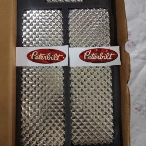 Peterbilt Custom Alum Polished Pedals - Image 4