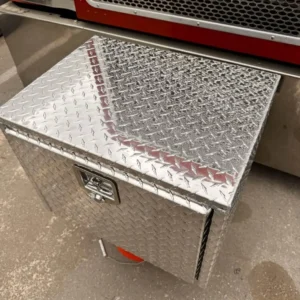 Diamond plate truck or trailer storage box - Image 3