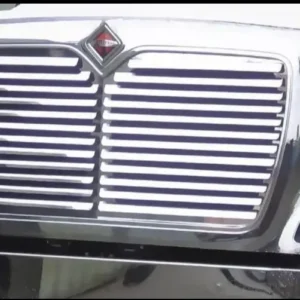 international LT 2017+ chrome grill - Image 1