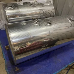 Kenworth 100 gallon tanks - Image 1