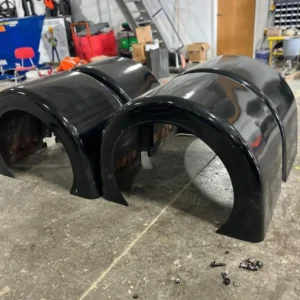 Black Fiberglass Full Fenders for Semi Truck (Dual Axle) – With Brackets - Image 9