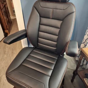 AIR CHIEF SEATS (Peterbilt/Kenworth) - Image 1