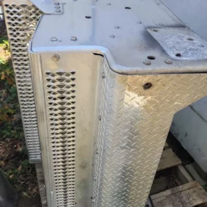 PETERBILT 389 DPF COVER - Image 3