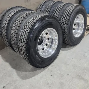 11R22.5 winter tires for Peterbilt Kenworth Mack Freightliner