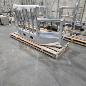 Herd Bumper for Peterbilt 384 and 386!!!! - Image 5