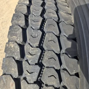 11R24.5 semi tires for SALE!!!! - Image 7