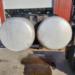 Peterbilt 120 Gallon tanks - Image 3