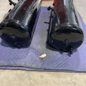 Peterbilt air tanks - Image 3
