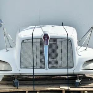 Used 2010 Kenworth T300 Hood