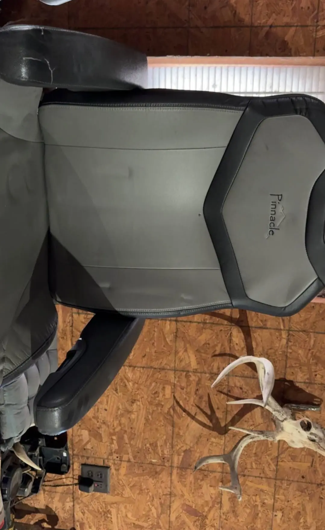 Pinnacle heated seat - Image 2
