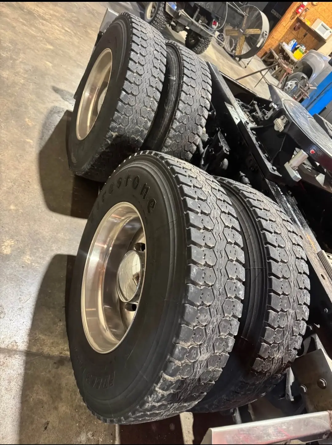 11R22.5 set of tires and wheels - Image 4