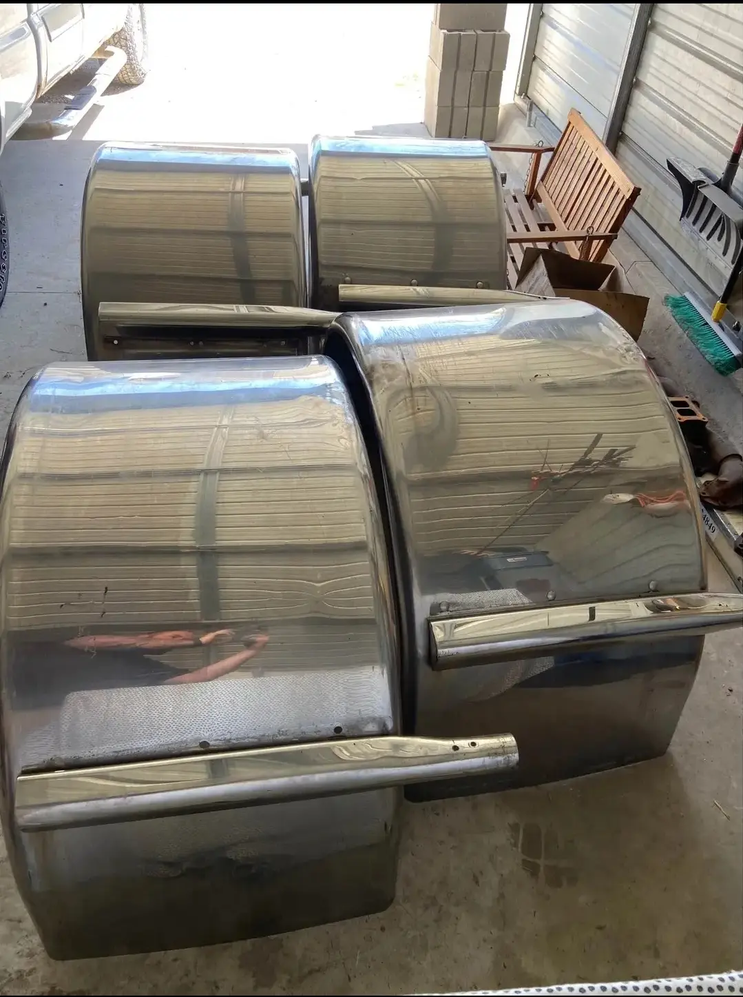 Single Hump Stainless Semi Fenders - Image 4