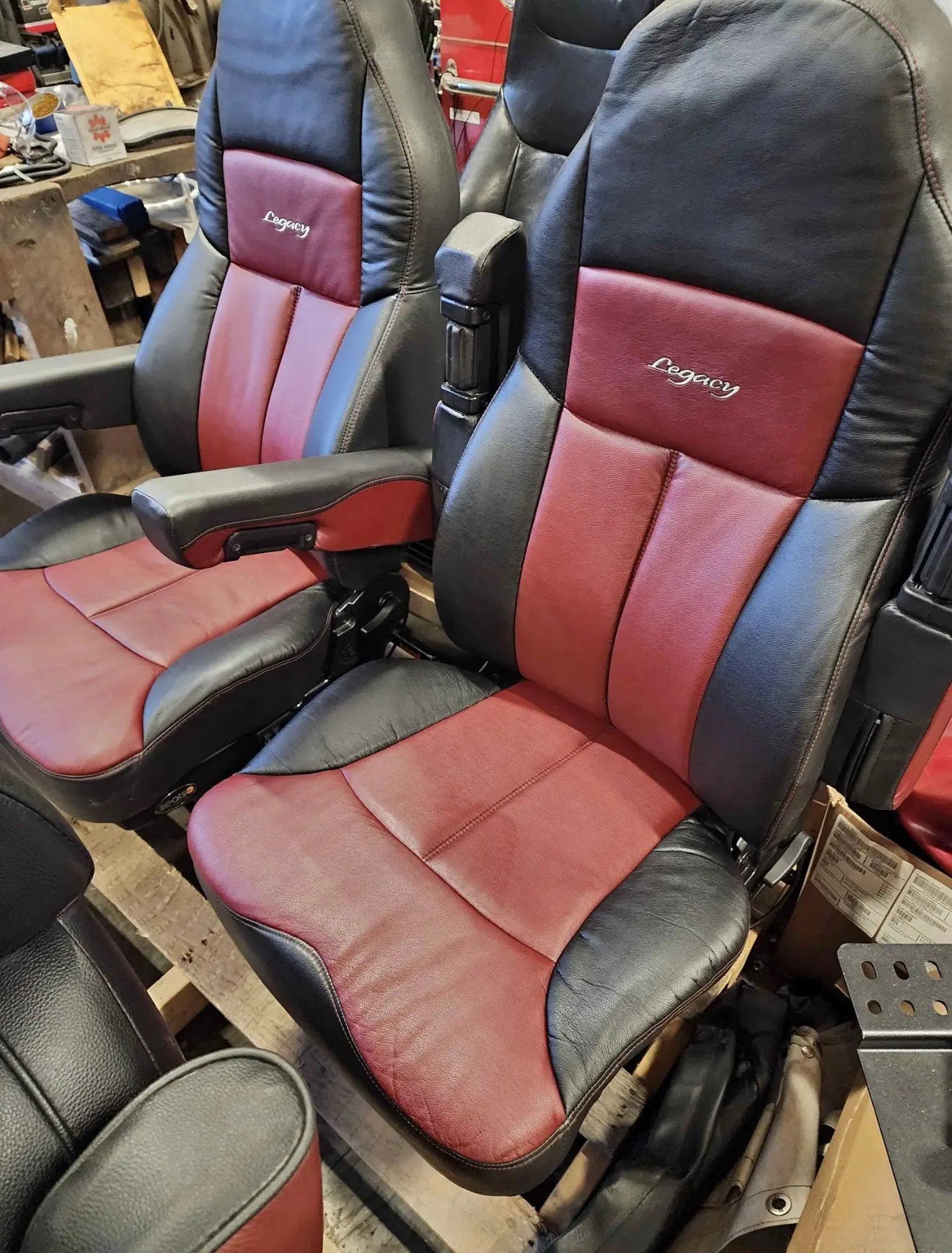 LEGACY SEAT