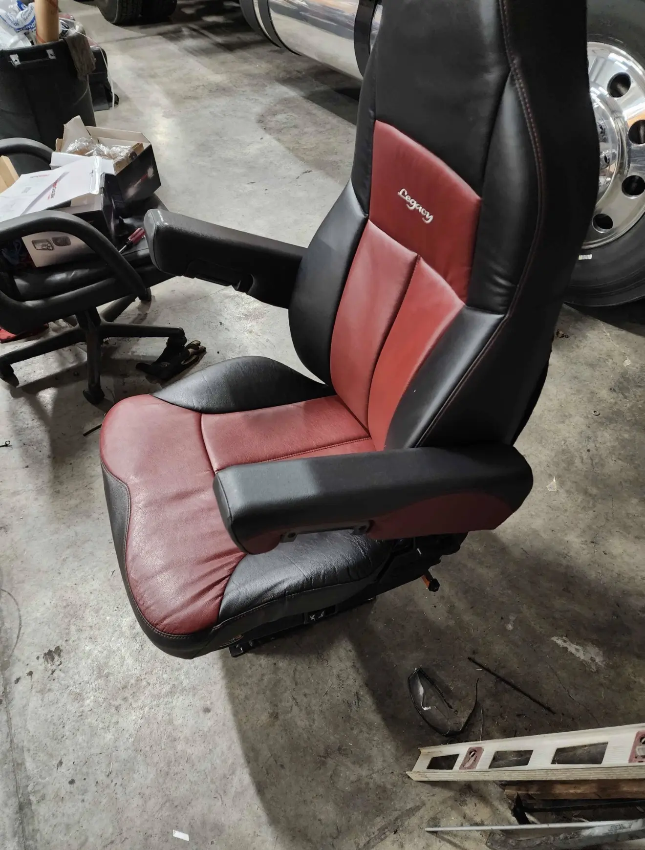 LEGACY SEAT - Image 3