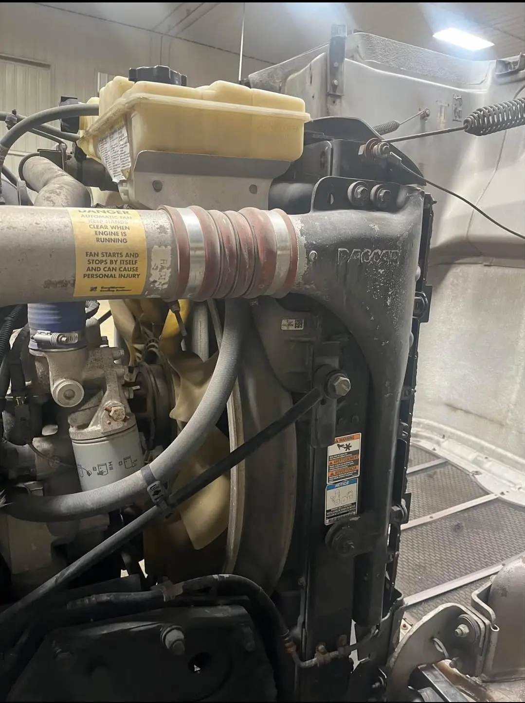 386 peterbilt radiator - Image 2