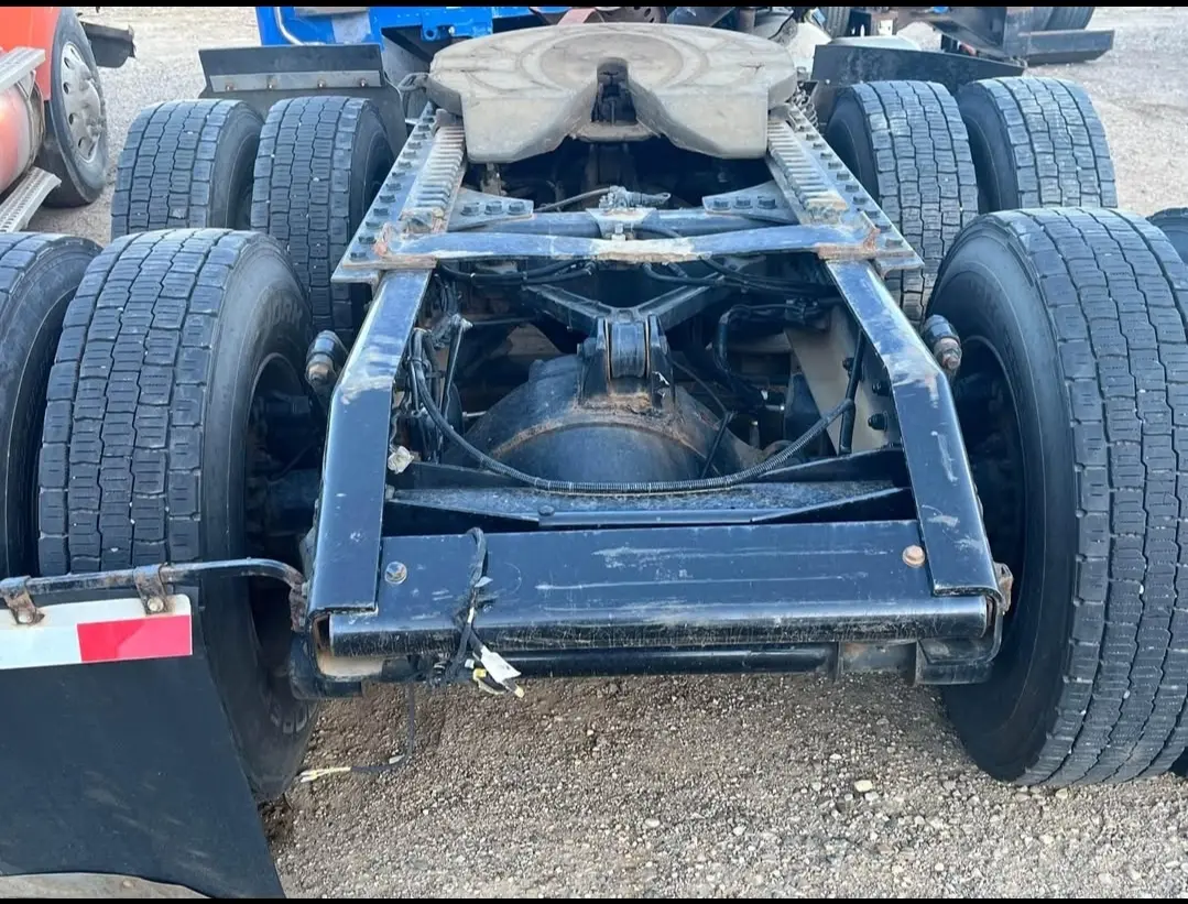 Kenworth cutoff clip - Image 2