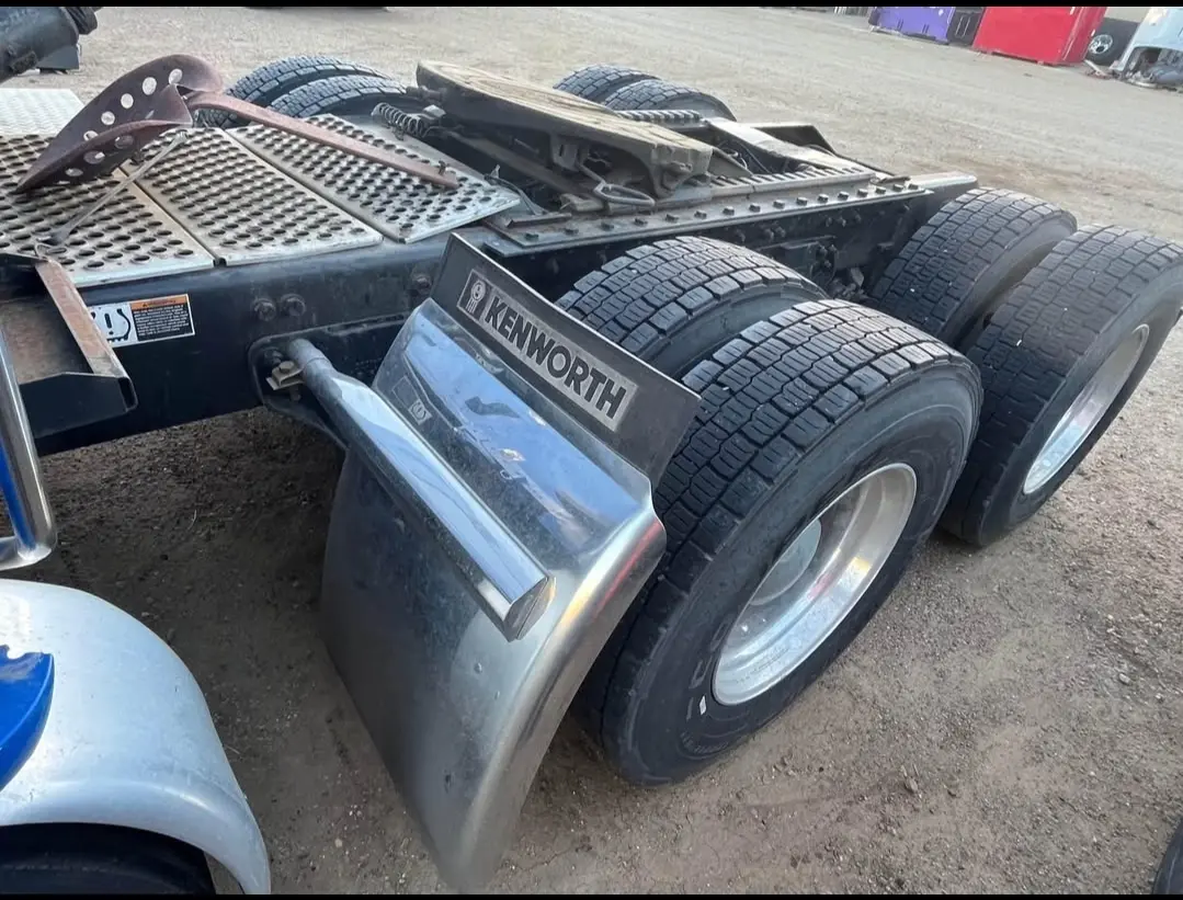 Kenworth cutoff clip - Image 4