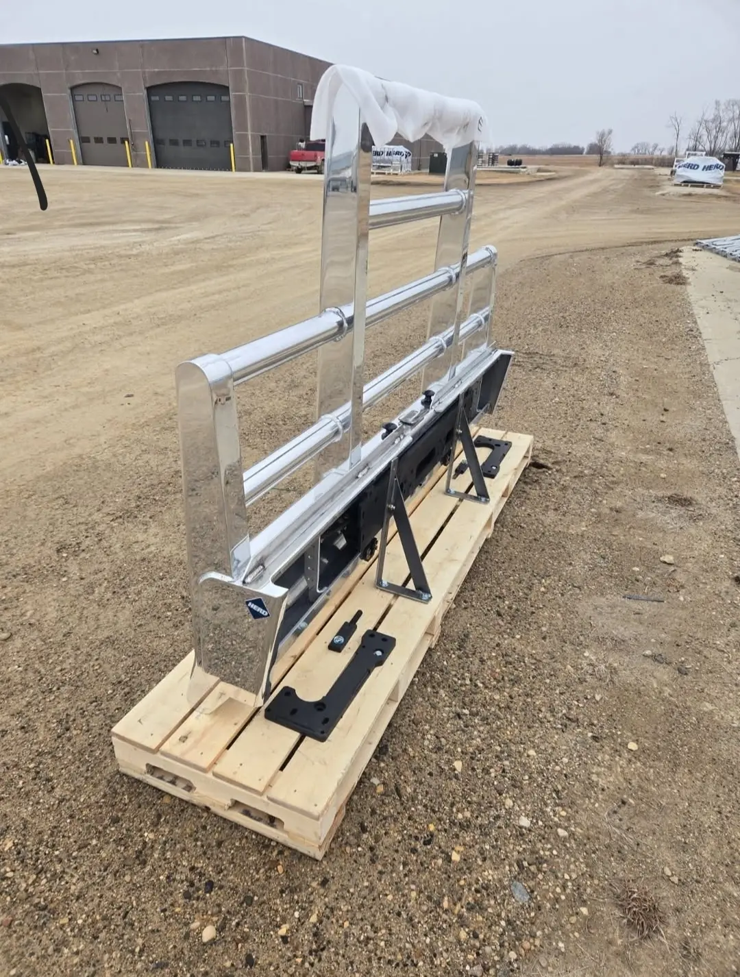 Herd Defender for W900L for SALE!!!! - Image 2