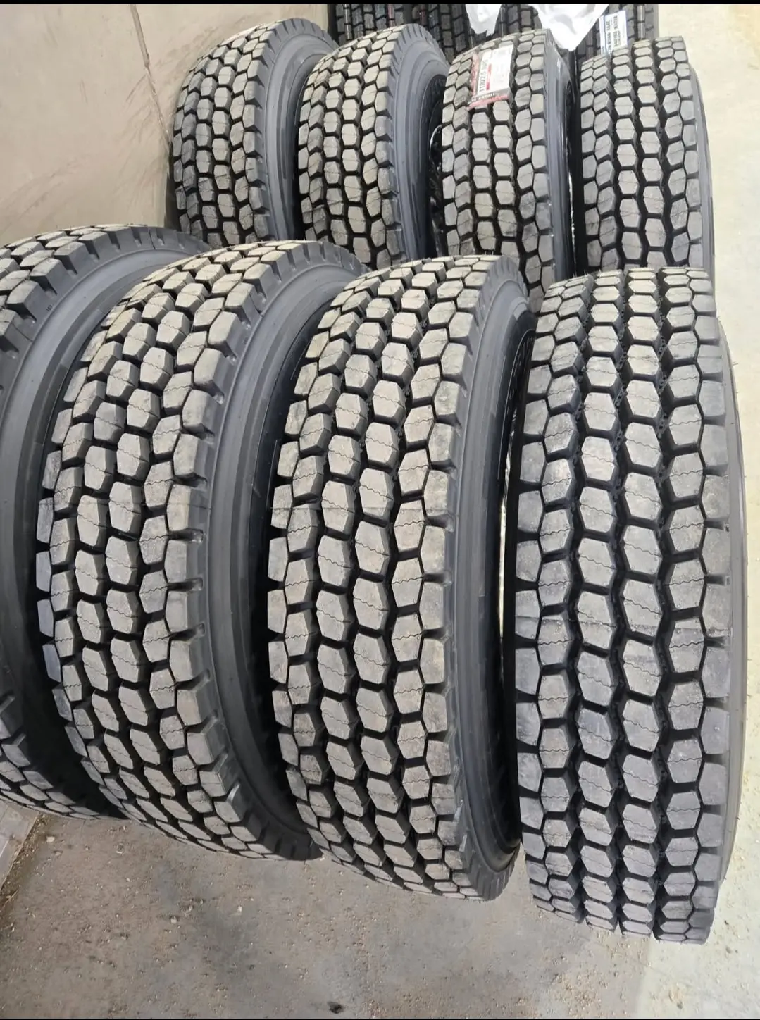 11R22.5 winter tires for Peterbilt Kenworth Volvo Mack Freightliner - Image 3