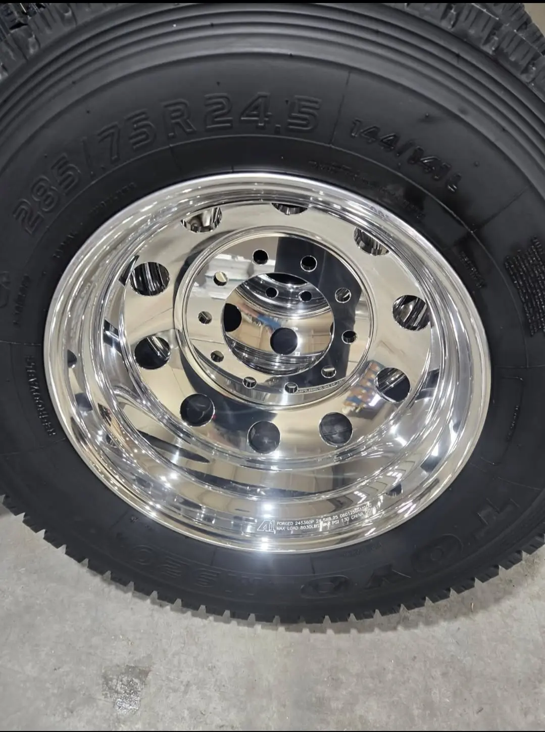 285/75R24.5 TOYO M920 tires for Peterbilt Kenworth Mack Volvo International