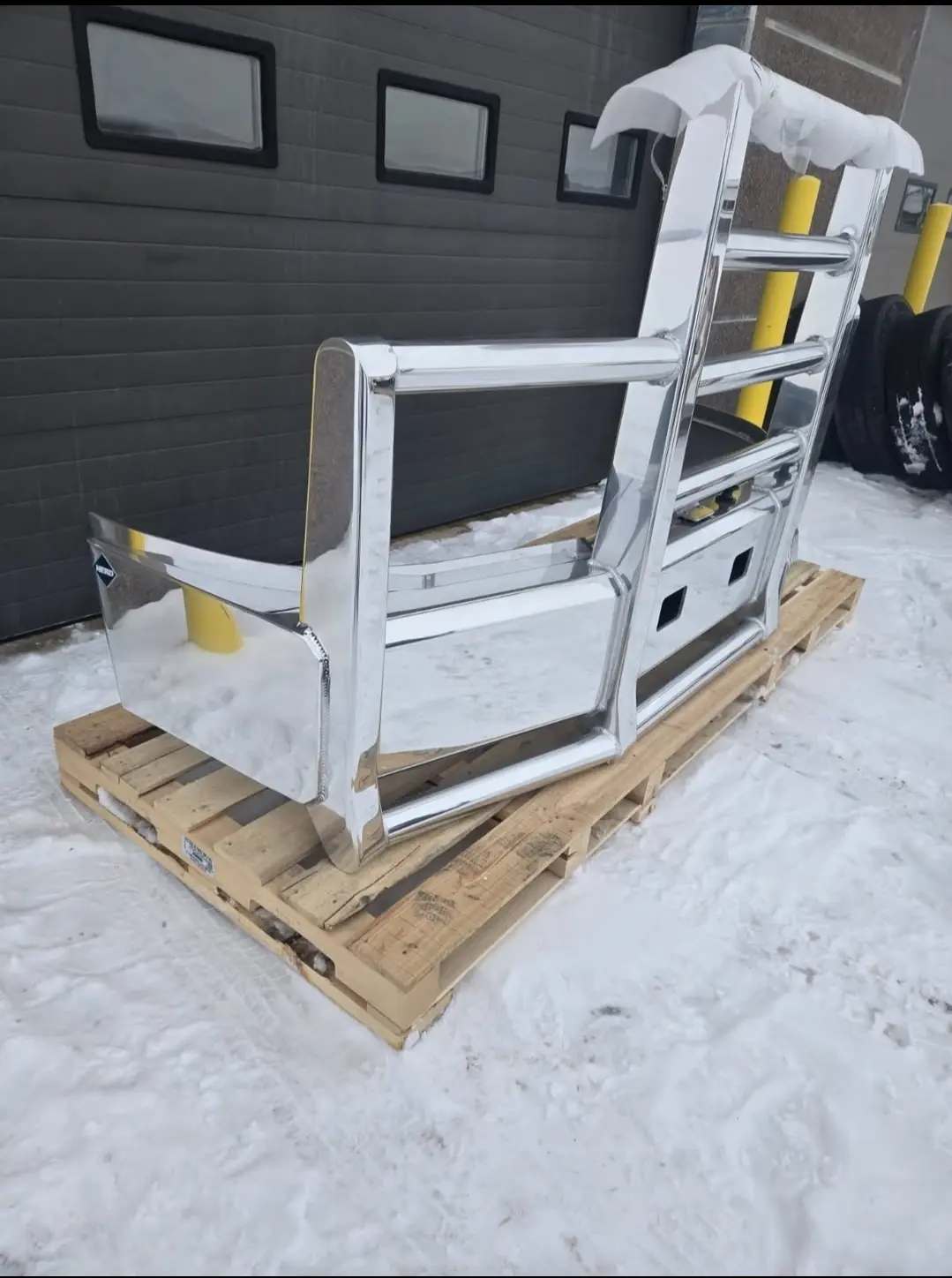 Herd Bumper for Kenworth T660 for SALE!!!! - Image 3