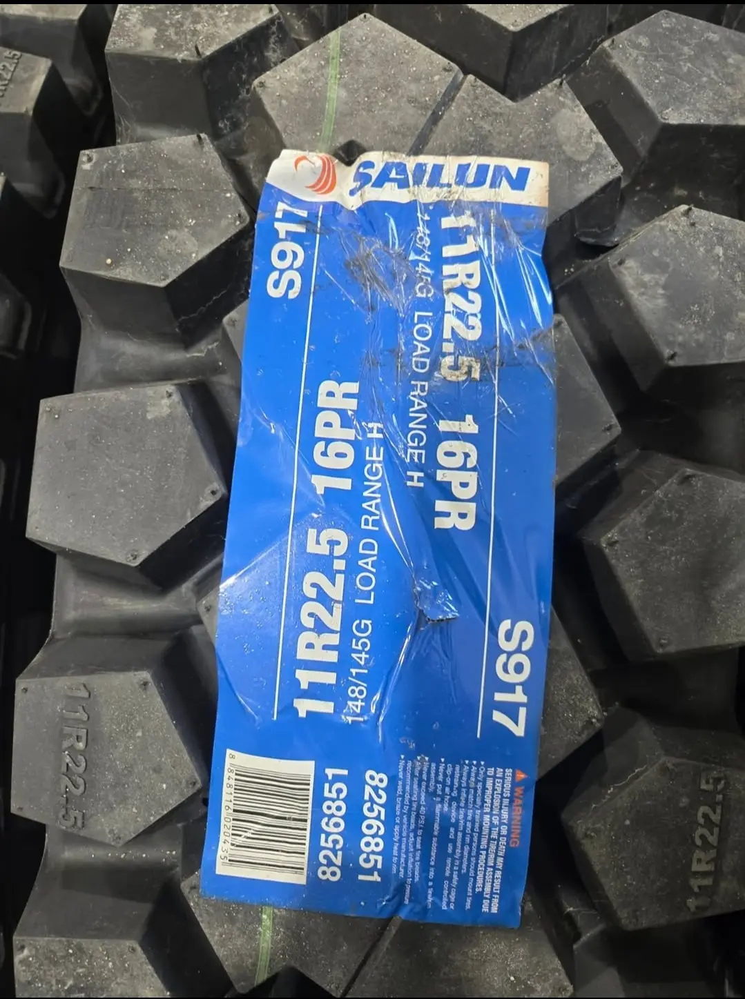 11R24.5 semi tires for SALE!!!! - Image 2