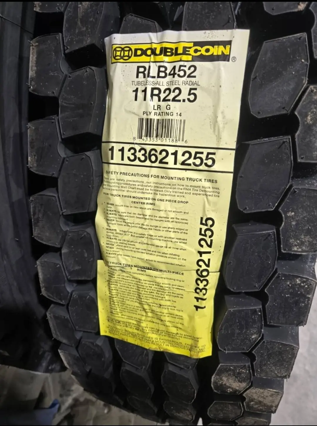 Stud Pilot (old style) Rims 11R22.5 Tires for Peterbilt Kenworth Mack Volvo International - Image 5