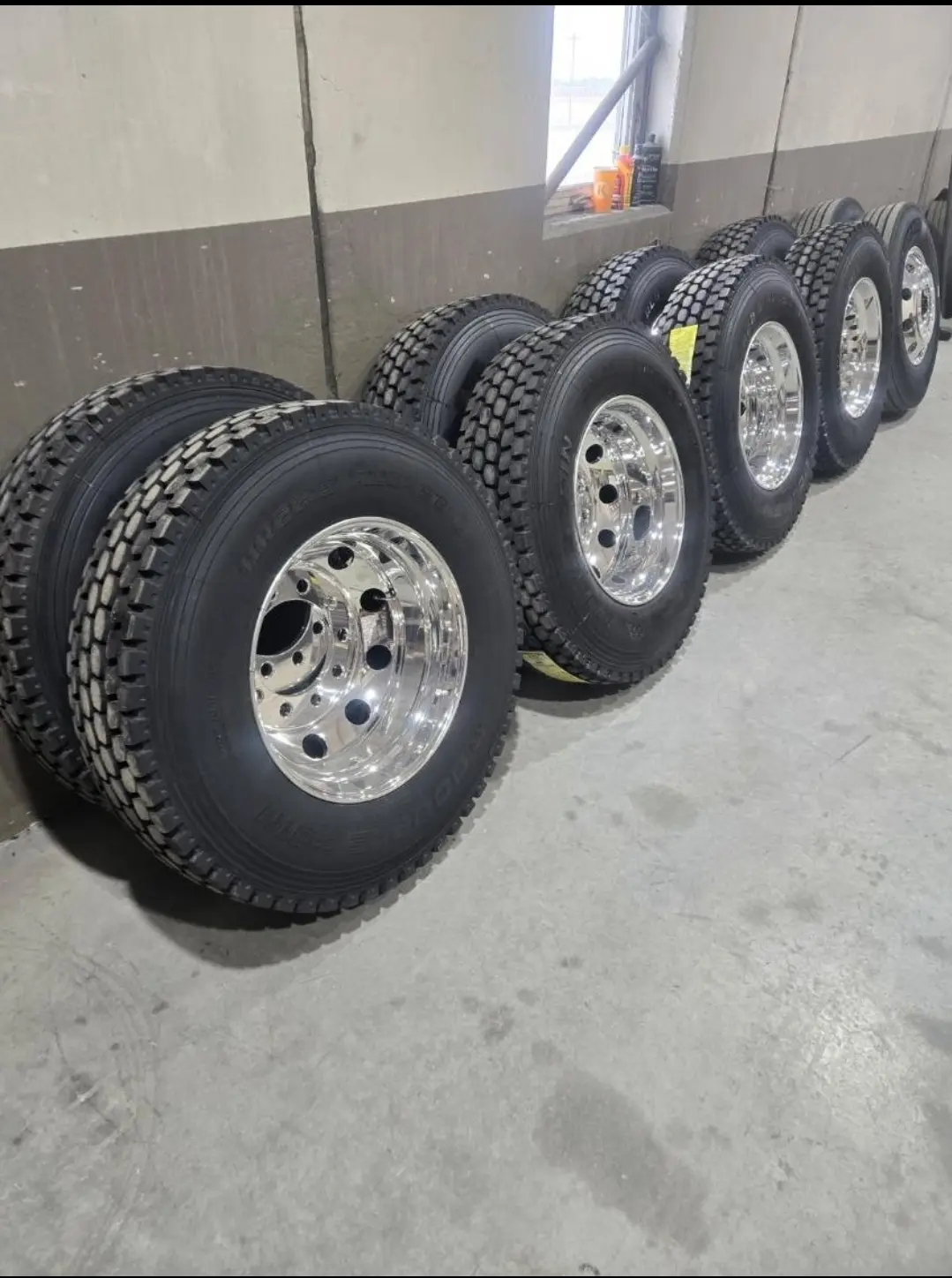 Stud Pilot (old style) Rims 11R22.5 Tires for Peterbilt Kenworth Mack Volvo International - Image 8