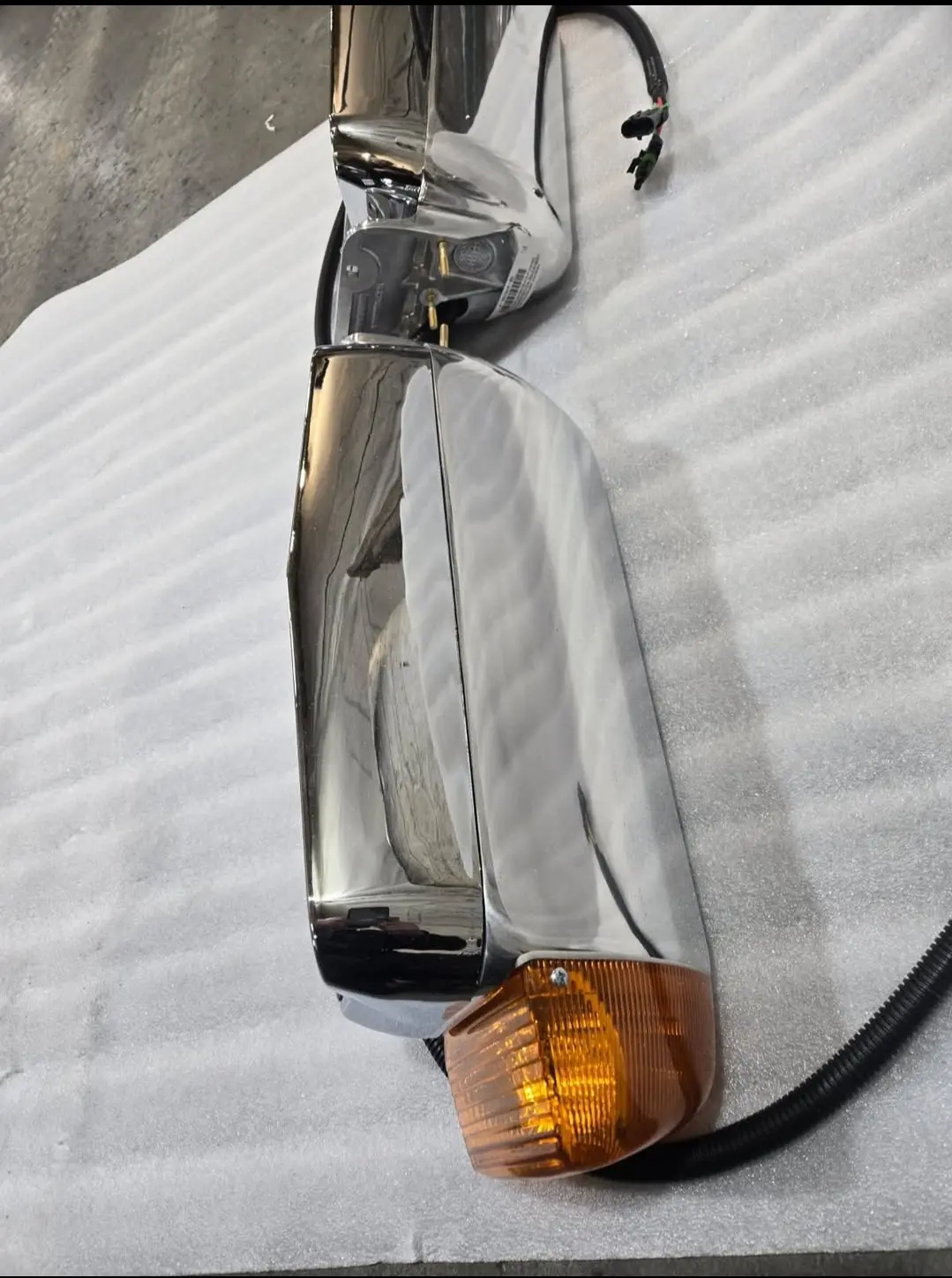 OEM Headlights for Peterbilt 379 378 567 365 589 - Image 3